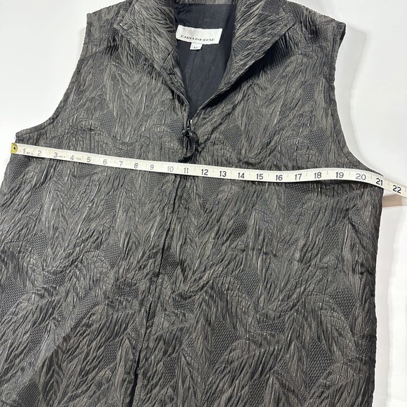 Woman’s Caroline Rose Zip Up Vest Size Medium​ - Picture 2 of 6